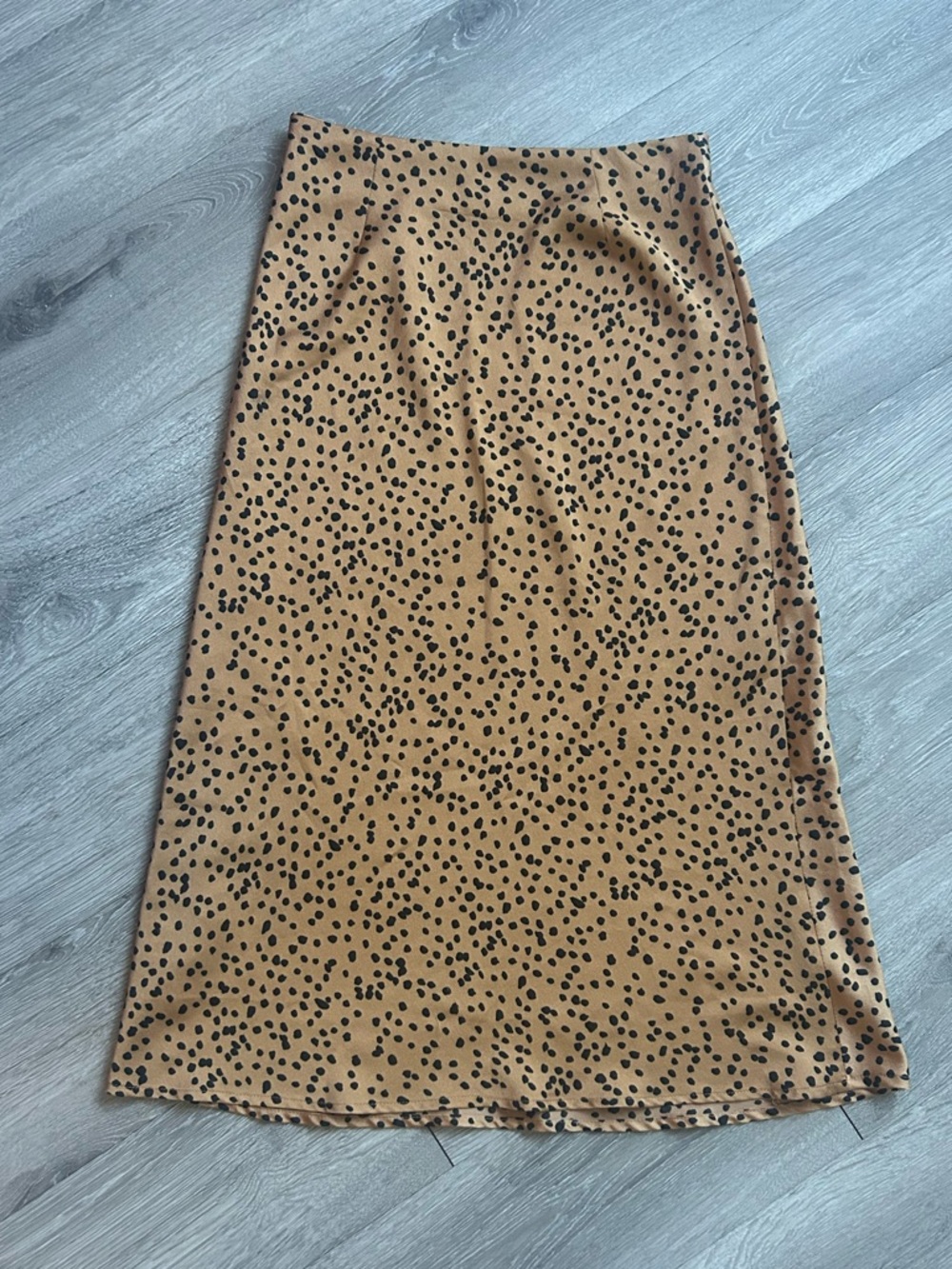 Nasty Gal Tan/Brown and Black Satin Leopard Midi Skirt Size 2